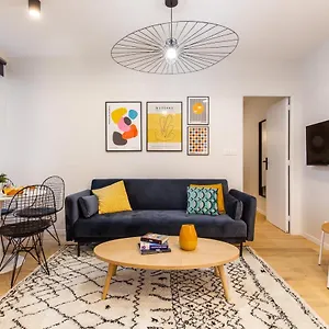 Charming - 2br-6p - Grands Boulevards Apartamento